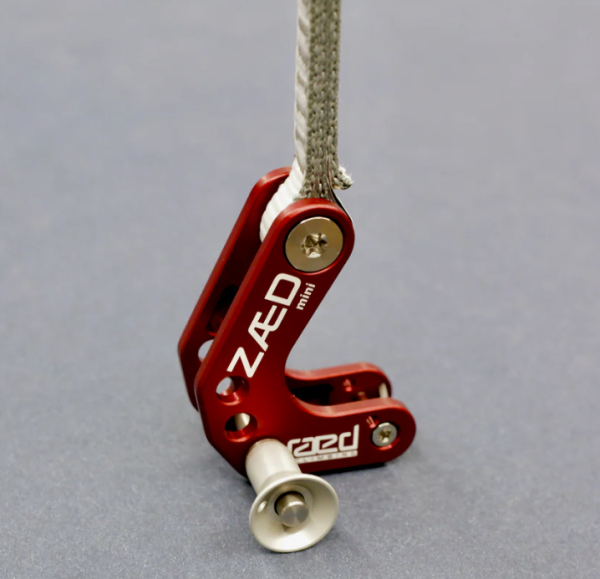 raed climbing ZÆD - mini