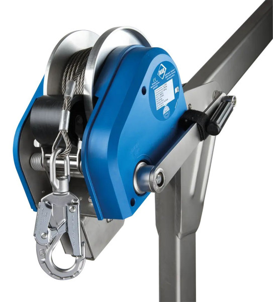 IKAR Personen- und Lastwinde PLW